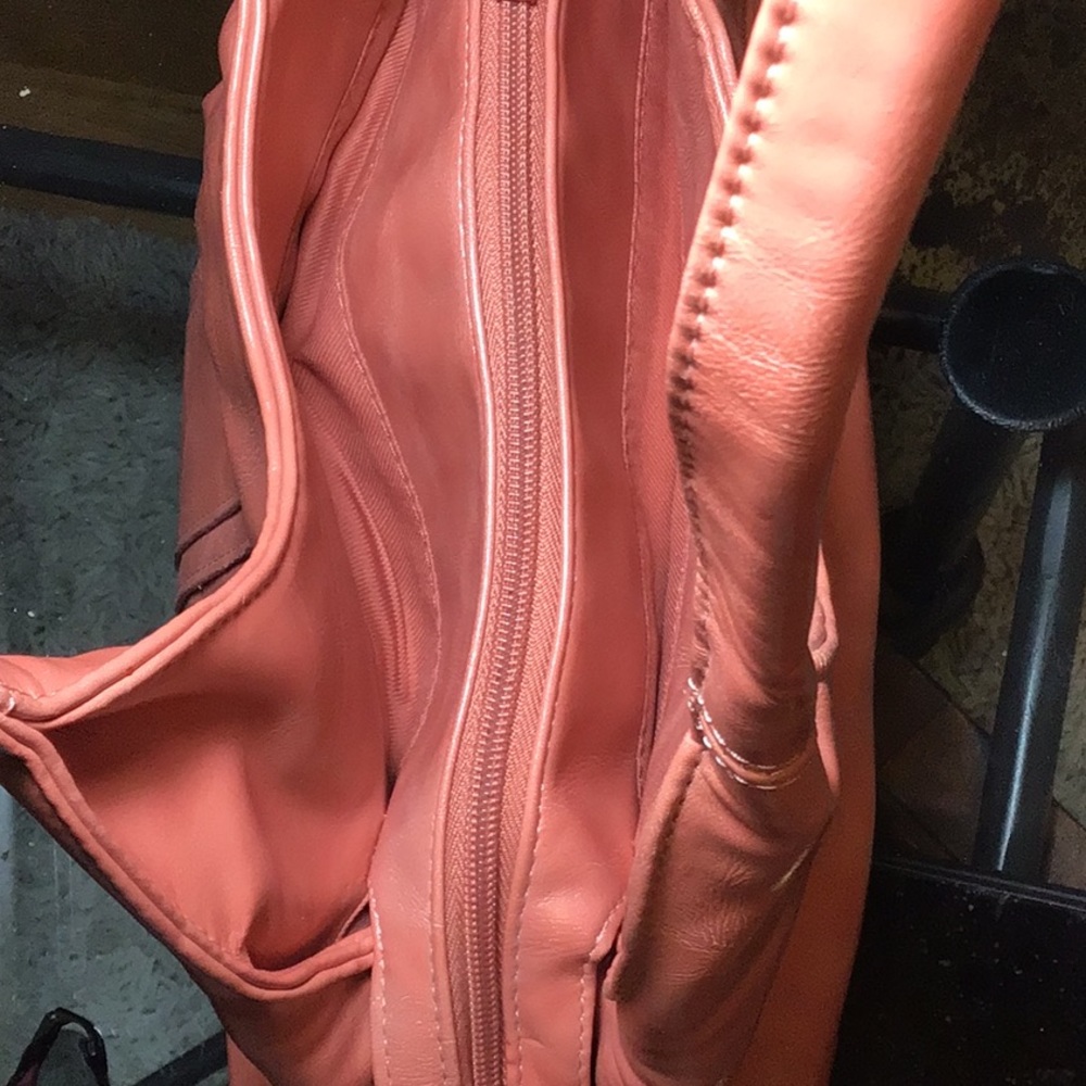 Purse - Picture 4 of 4